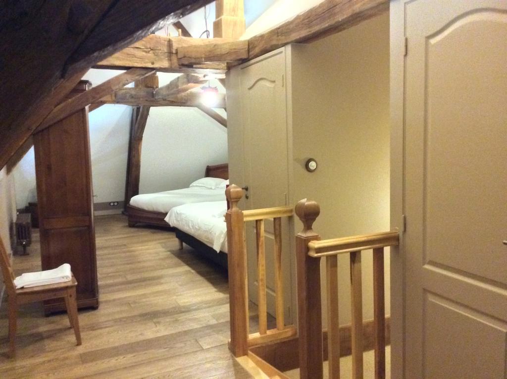 Domaine De Noyer Bed & Breakfast Saint-Christophe-en-Brionnais Room photo